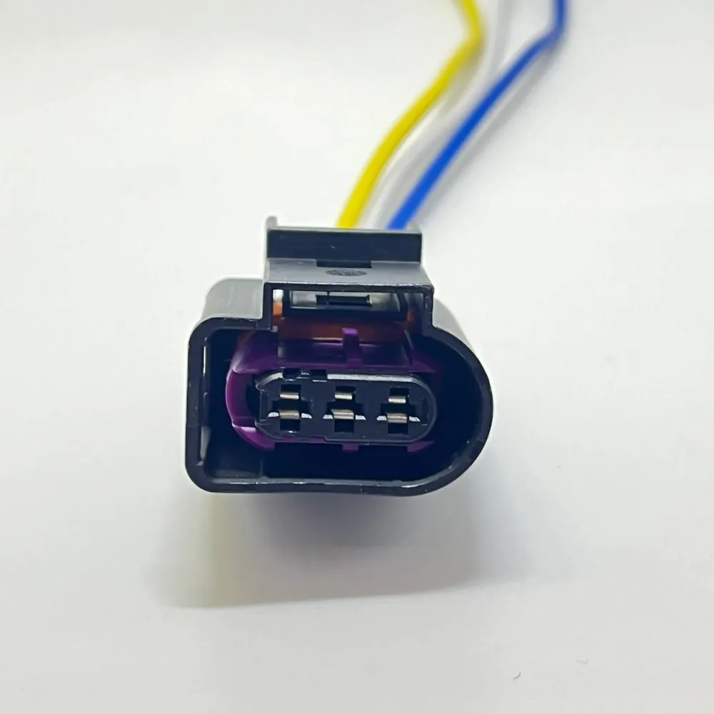 Разъем для рампы Vag 4d0 971 993a (арт.120) в интернет-магазине АвтоЭлектрика